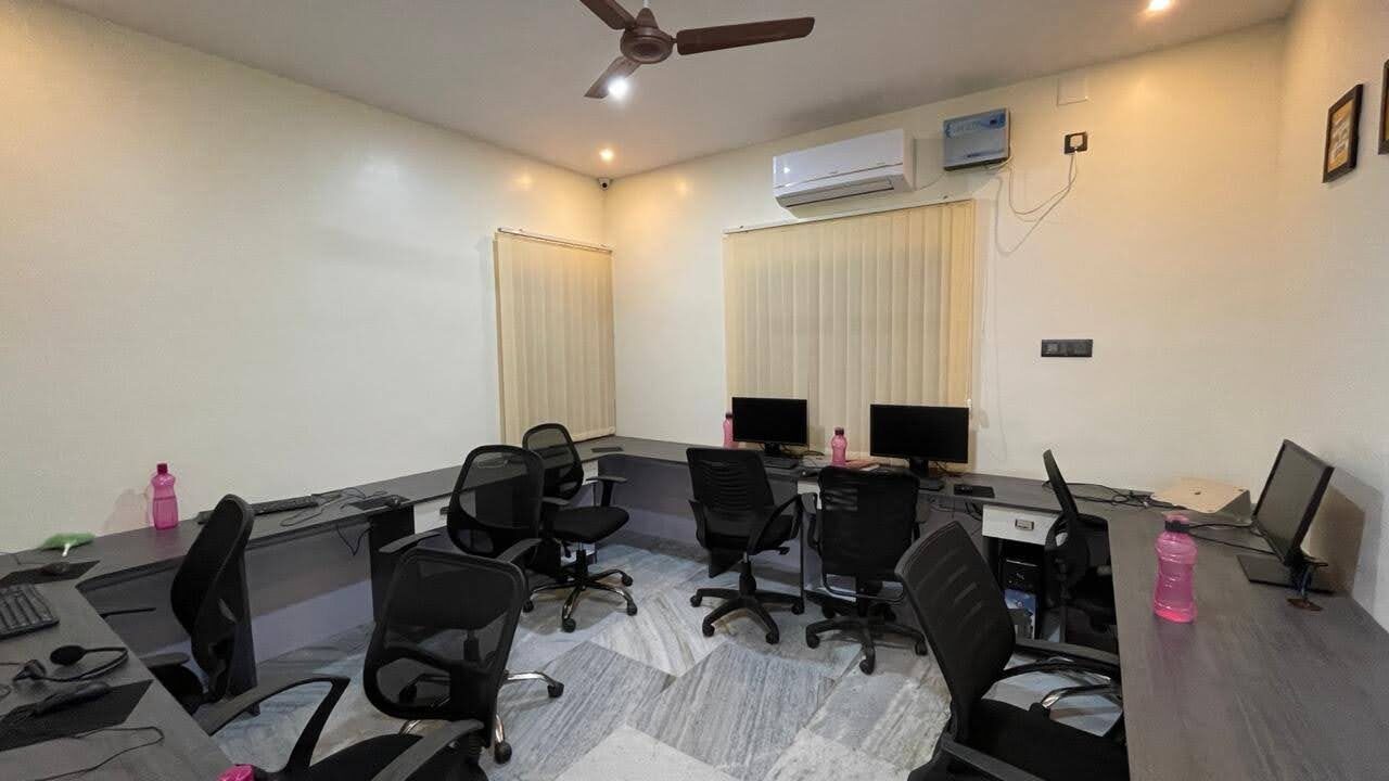 GigRoot Spaces co-working floor in Bhubaneswar